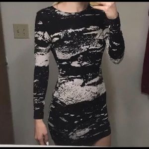 H&M Divided black & cream bodycon dress S
